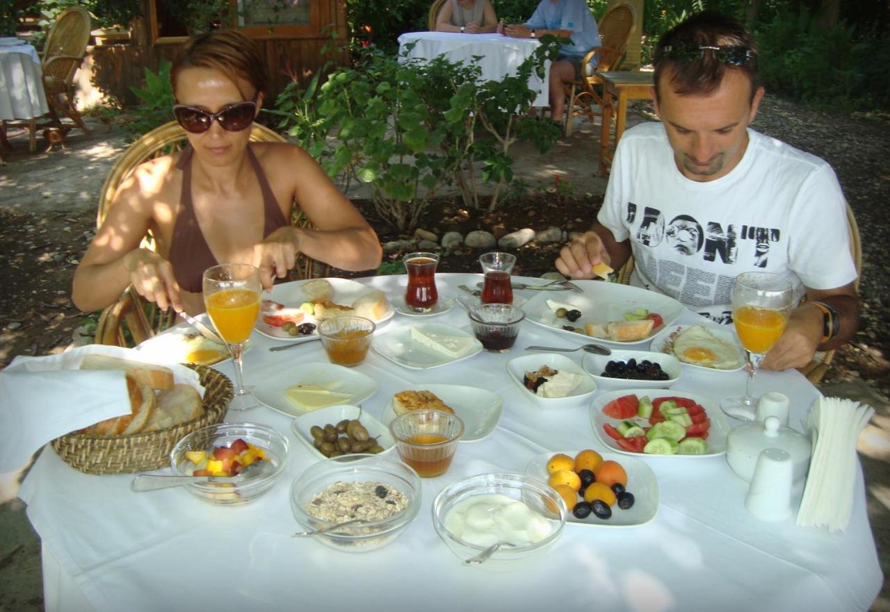 Bellerofon Beach Otel Çıralı Eksteriør billede